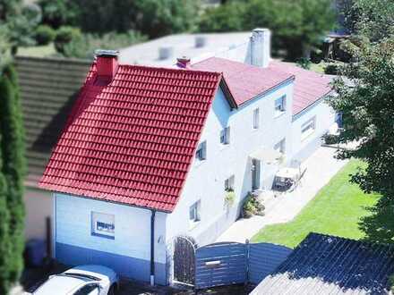 Anwesen mit großem Grundstück in ruhiger, gehobener Lage in Haunwöhr