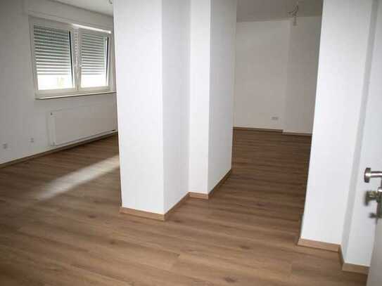 Erdgeschoss-Wohnung Nähe Sterkrader Hallenbad kernsaniert 78 m²