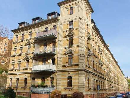vermietete Eigentumswohnung mit Aufzug und Balkon in Plauen