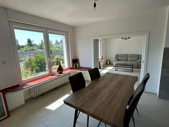 **FURNISHED** Frisch sanierte 3,5 Zimmerwohnung