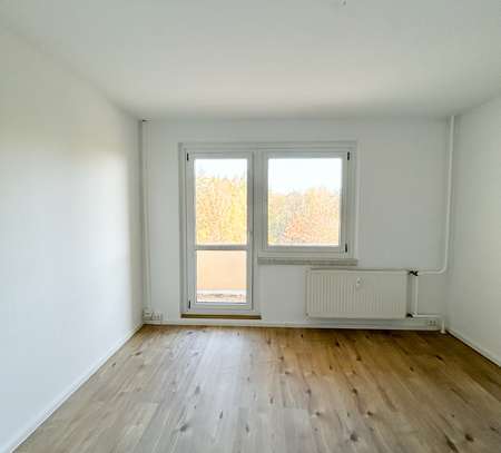 Ihr neues Zuhause! Charmante 3-Raum-Wohnung mit Einbauküche und Balkon!