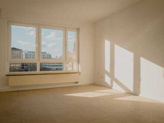 Helle renovierte 3-Zimmer-Wohnung im Herzen Ludwigshafens mit Blick zum Rhein (Nähe Uni Mannheim)