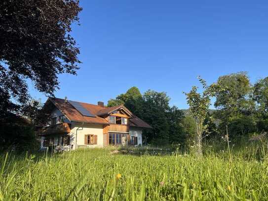 Helles möbliertes Einfamilienhaus Kochel a See/ Ried