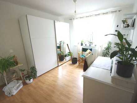 Gepflegte 3-Zimmer-Wohnung mit Einbauküche - Nähe Seidmannsdorfer Straße