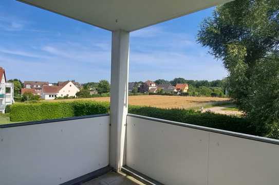 Chic und toll geschnitten!! 3 - Zi. - ETW - 75m² Wfl. - Sonnenbalkon, Grünblick u. TG-Stellplatz