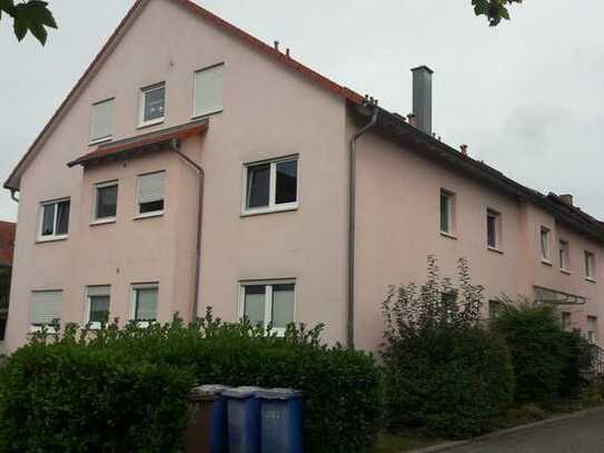 modernisierte 2-Zimmer-Wohnung mit Balkon und Einbauküche und Tiefgarage in Aschaffenburg-Obernau