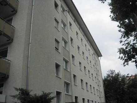 Stop: zentrale 2-Zimmer-Wohnung