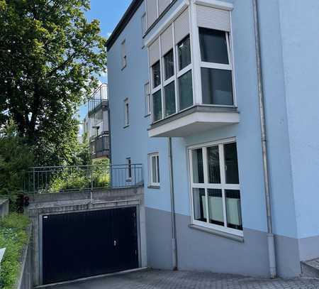 **Zentrale Lage im Herzen von Haunstetten**Top gepflegte 2 Zimmerwohnung**