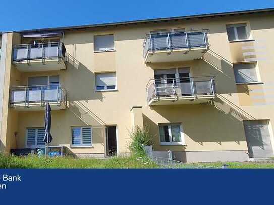 Traumhafte Erdgeschosswohnung mit Terrasse und Garten