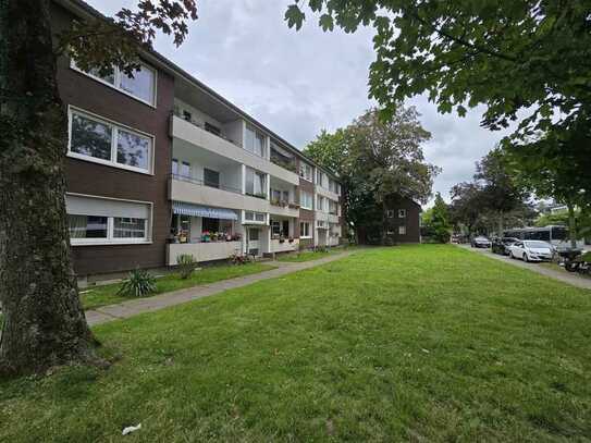 Zum 10.09: Sanierte EG-Wohnung in Lierenfeld