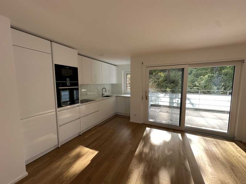 Helle Neubau-Wohnung in Stuttgart West mit Wallbox