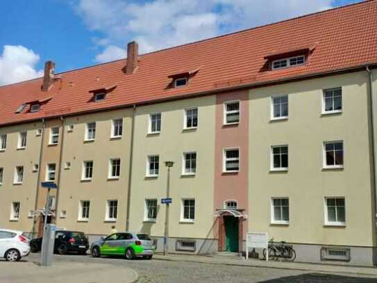 Nur wenige Stufen zur neuen Wohnung - Nähe Bahnhof