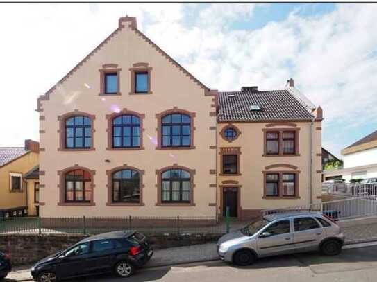 Renovierte 2 Zimmer-Wohnung in Püttlingen