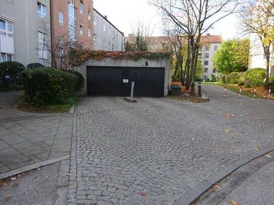 Tiefgaragenstellplatz in München Zamdorf