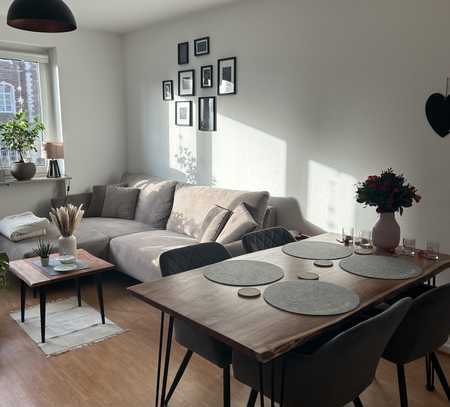 ZWISCHENMIETE: Geschmackvolle 2-Raum-Wohnung mit Balkon und Einbauküche in Koblenz