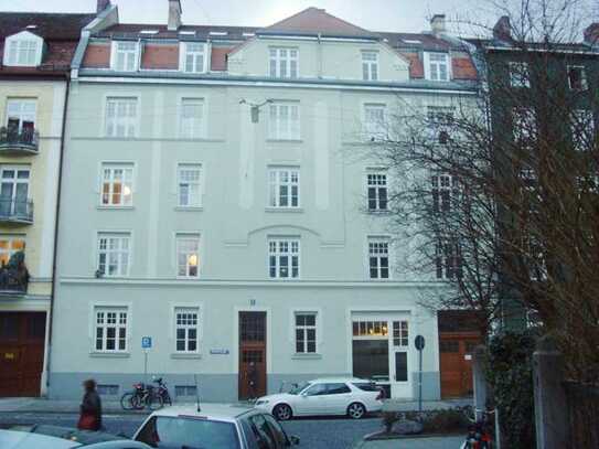 Exlusive Altbau-Gartenwohnung, 2,5 Zi., Altsendling/ Untersendling