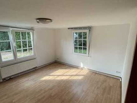 Schöne 2-Zimmer Wohnung mit Gartenstück in Wermelskirchen