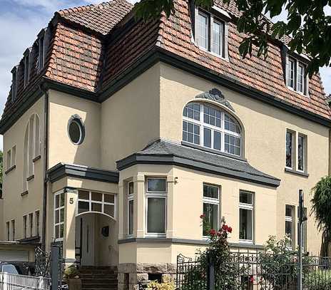 Elegante Villa in Hagen: Großzügig, lichtdurchflutet & stilvoll ausgestattet