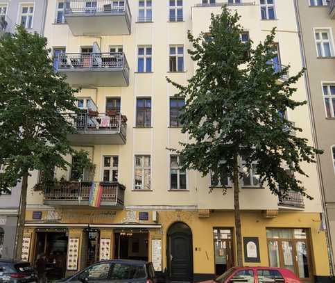 Provisionsfrei – Frisch renovierte, klug geschnittene Wohnung mit Altbau-Charme in Friedrichshain