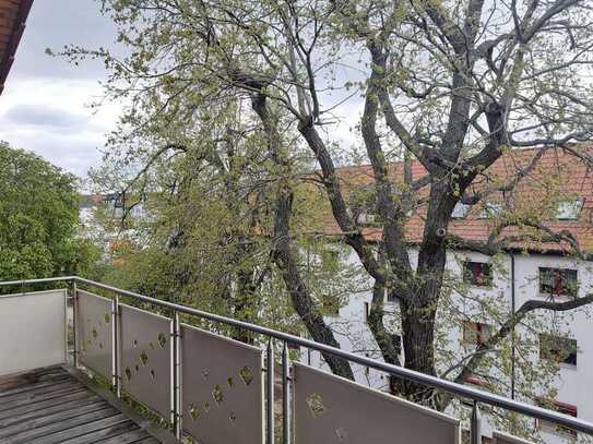 Familien aufgepasst I Buckau I Sonniger Balkon I Einbauküche I Bad mit Wanne