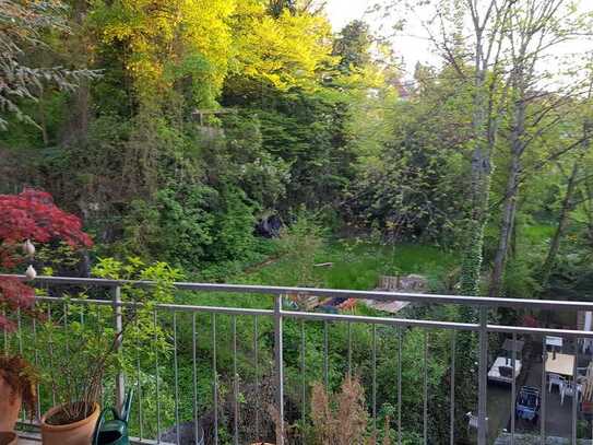 Geräumige 4-Zimmer-Wohnung mit Balkon in Stuttgart