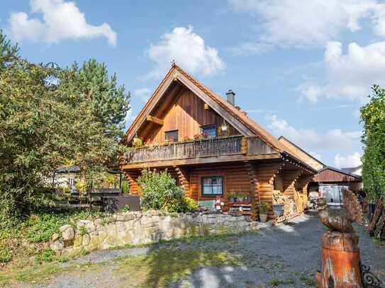 Liebevoll gepflegtes Blockhaus mit ca.164 m² Wohnfläche und Garten mit Naturteich in Schönfließ