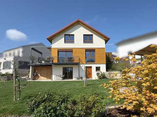 Wunderschönes Haus mit gehobener Ausstattung und unverbaubarer Fernsicht (ohne Maklerprovision)