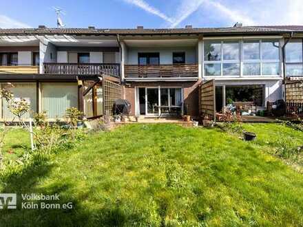 Schönes Reihenmittelhaus mit ausgebautem Dachgeschoss und Garage in Köln-Holweide