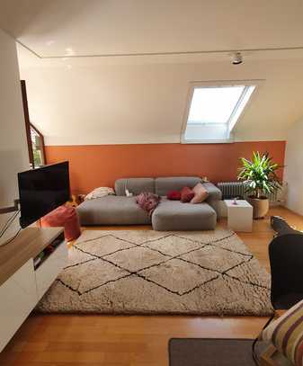 725 € - 63 m² - 2.5 Zi.