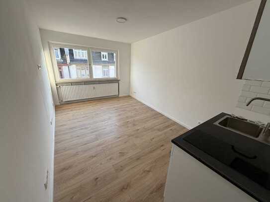 neu saniertes kleines City Apartment ab 01.03.2025 zu vermieten