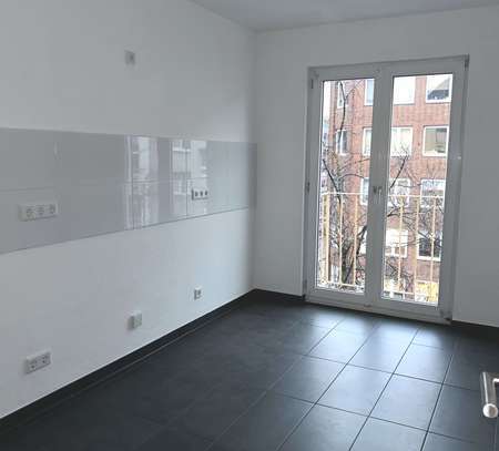 2-Zimmer Wohnung mit Balkon nach Sanierung im Herzen von Düsseldorf Bilk