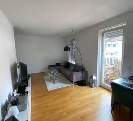 Exklusive, modernisierte 1-Raum-Wohnung mit Balkon in München Maxvorstadt