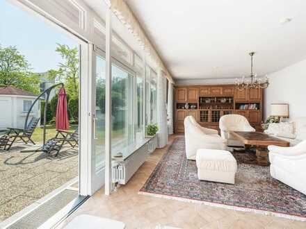 Großzügiger Bungalow mit sonnigem Garten in ruhiger Lage
