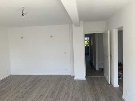 Gepflegte 2-Zimmer-Wohnung mit Balkon in Würselen