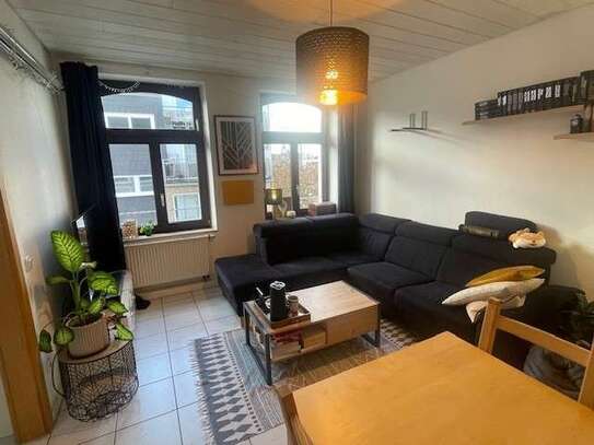 Gemütliche Maisonette wohnung am Aquis Plaza