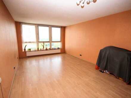 Junkersdorf - Für Jung und Alt - Aufzug vorhanden - große 3 Zimmer mit Tageslichtbad, frei!