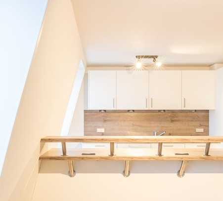 HOMESK - 4-Zimmer Maisonette-Dachgeschosswohnung mit Dachterrasse. Teilgewerbe möglich.