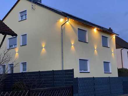 Energetisch saniertes Zweifamilienhaus - Garten, Garage, Terrasse, ruhige Lage - Heizung von 2018