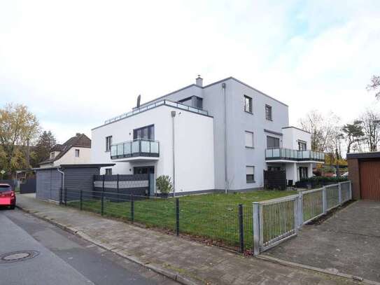 Schicke 2-Zimmer Wohnung im EG mit Terrasse und Gartenanteil