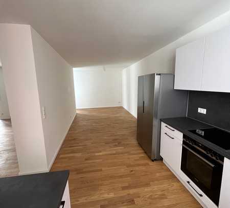 4,5-Zimmer-Wohnung mit Balkon in Darmstadt-Mitte