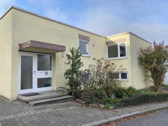 Preiswertes 4,5-Raum-Einfamilienhaus freistehend, in Pforzheim-Sonnenhof