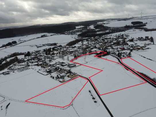 Pferdeliebhaber aufgepasst! Farmhaus mit Wiese und Pferdeboxen