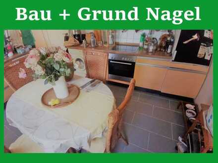 Kleine Eigentumswohnung im gepflegten Mehrfamilienhaus in zentraler Lage!
