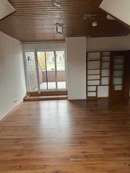                                                               Wohnen im Zentrum von Coburg mit kleiner Dachterrasse                                                       in Wüstenahorn (Coburg)