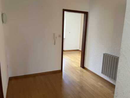 3 Zimmer Küche Bad Wohnung in Steinwenden (66879)