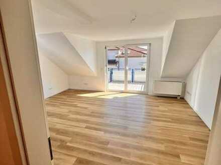 Vollständig renovierte 3-Zimmer-Wohnung mit Balkon und EBK in Schriesheim im Wohngebiet Fensenbäume