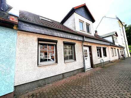 !ZWISCHEN TRADITION UND MODERNE! REIHENMITTELHAUS MIT STIL UND CHARME