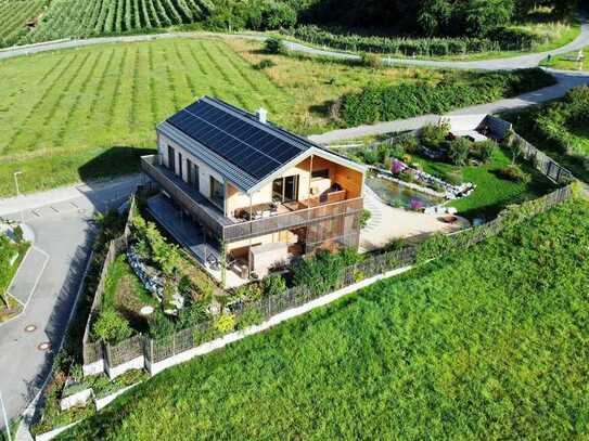 Ein Fenster zum See: Luxuriöses Einfamilienhaus mit Seesicht