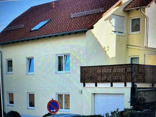 Attraktive 3-Zimmer-Wohnung mit Balkon und Einbauküche in Unterkirnach
