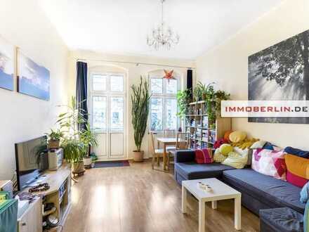 IMMOBERLIN.DE - Sehr attraktive Altbauwohnung mit Südwestloggia in Toplage beim Volkspark Friedrichs